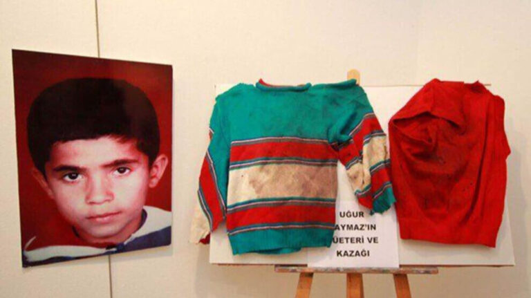 Ugur Kaymaz: Douze ans, tué de treize balles